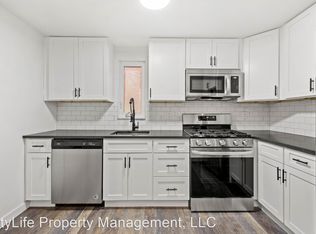 209 Charleston Dr, Pittsburgh, PA 15235