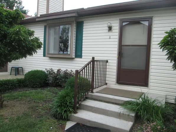 1135 Brandywine Blvd APT H, Zanesville, OH 43701