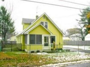 93 Lamont St, Springfield, MA 01119