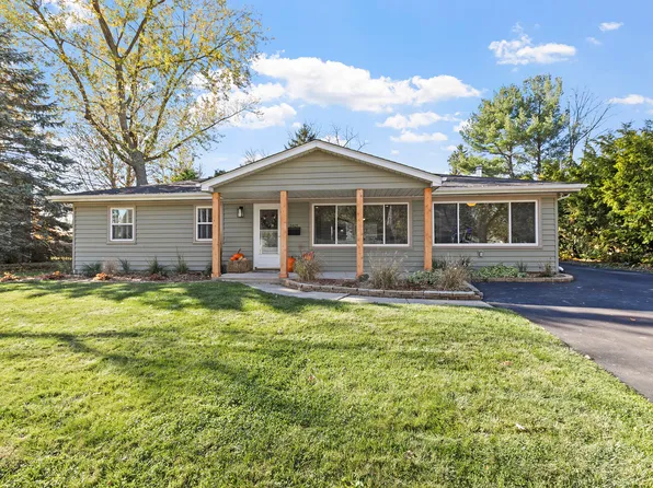 2405 Sears St, Valparaiso, IN 46383