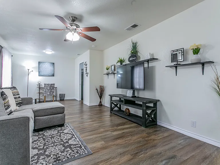 4103 Willow Green Dr — Photo 24