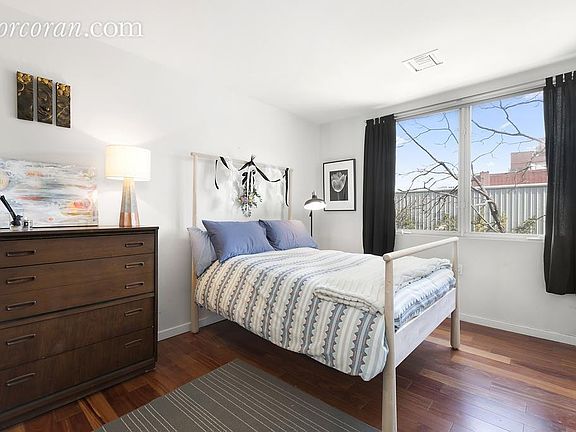 5th image of 609 Myrtle Ave APT 2C