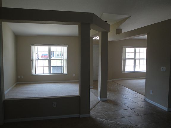 5th image of 1573 SE Crowberry Dr