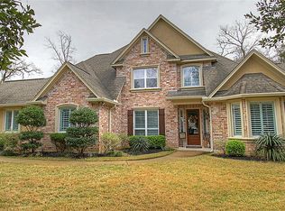 8535 Crown Lk, Montgomery, TX 77316