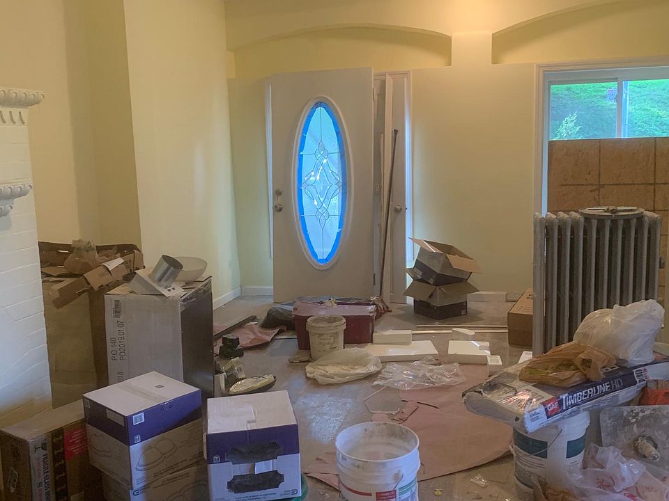 1st image of 2334 Aqueduct Ave