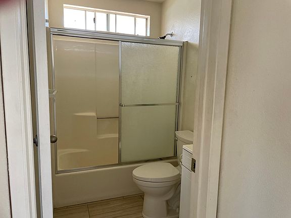 5th image of 2812 Elrose Dr #2