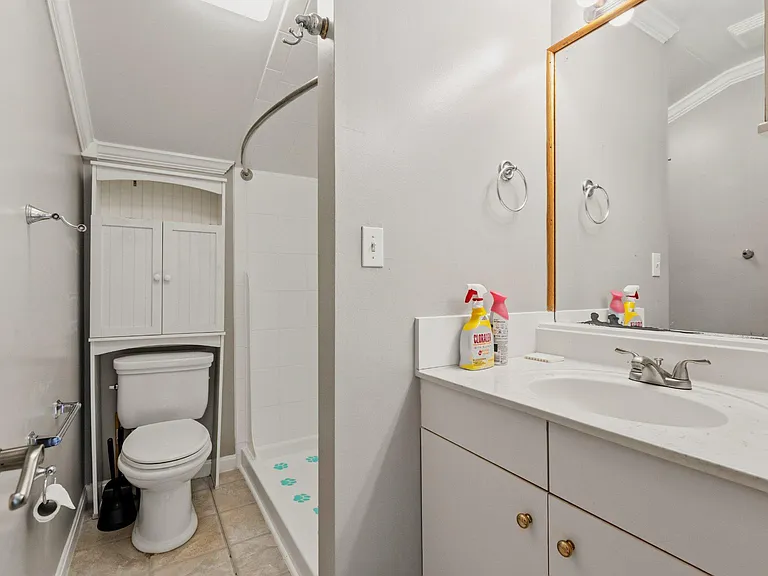 8304 Dangerfield Pl — Photo 38