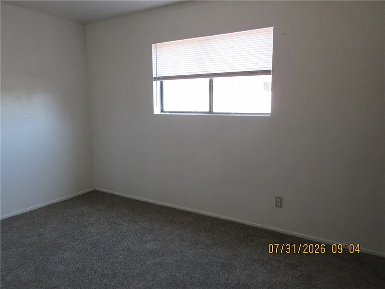 3574 N Wells St — Photo 6