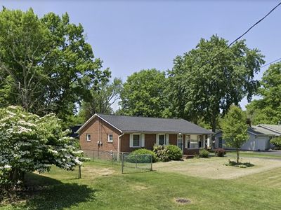 5930 Lake Rd, Mentor, OH, 44060