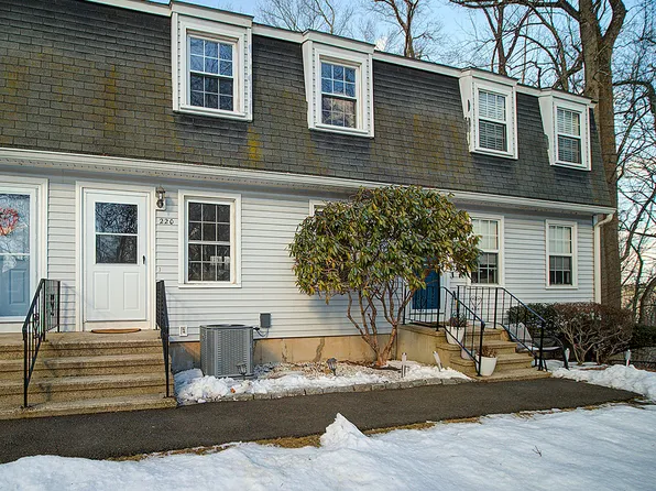 220 Austin Ryer Lane #220, Branford, CT 06405