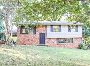 1898 Chisolm Ct, Tucker, GA 30084