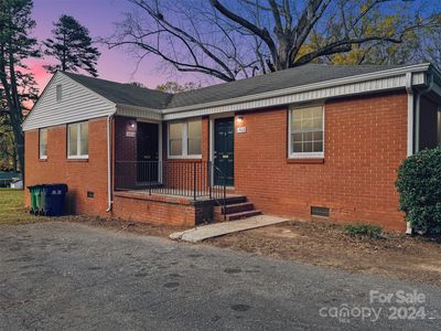 1910 Dickens Ave, Charlotte, NC, 28208