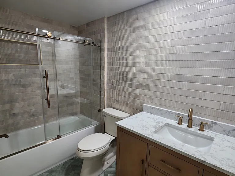 5862 Belgrave Ave #10 — Photo 8