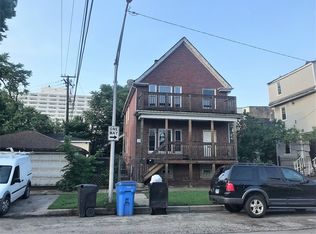 111 W 70th St, Chicago, IL 60621