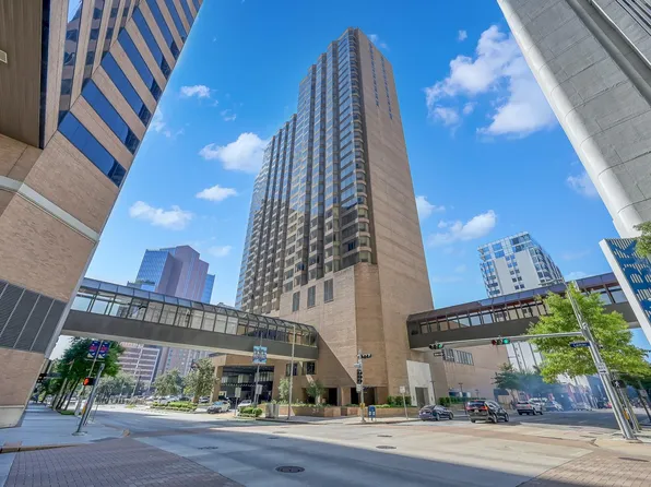 1111 Caroline St APT 2901, Houston, TX 77010