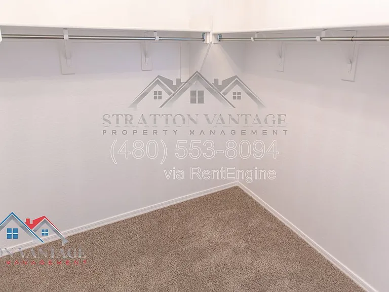 1330 W Hess Ave — Photo 36