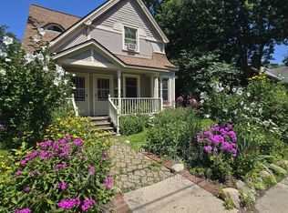 701 Burton St SE #2, Grand Rapids, MI 49507