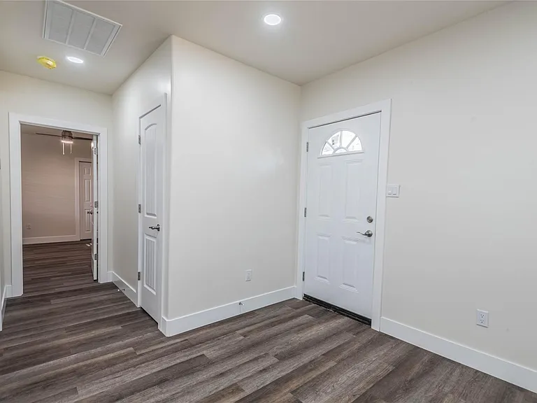 6003 De Moss Dr — Photo 30