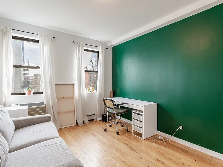 84 Green St #3 — Photo 6