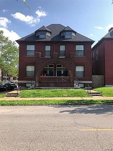 1st image of 3300-3302 Shenandoah Ave