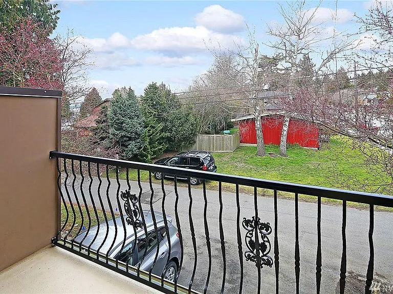 4501 SW Director St — Photo 18