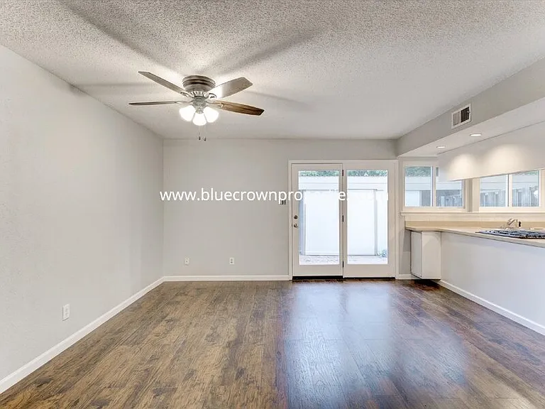 462 Westview Ter — Photo 9