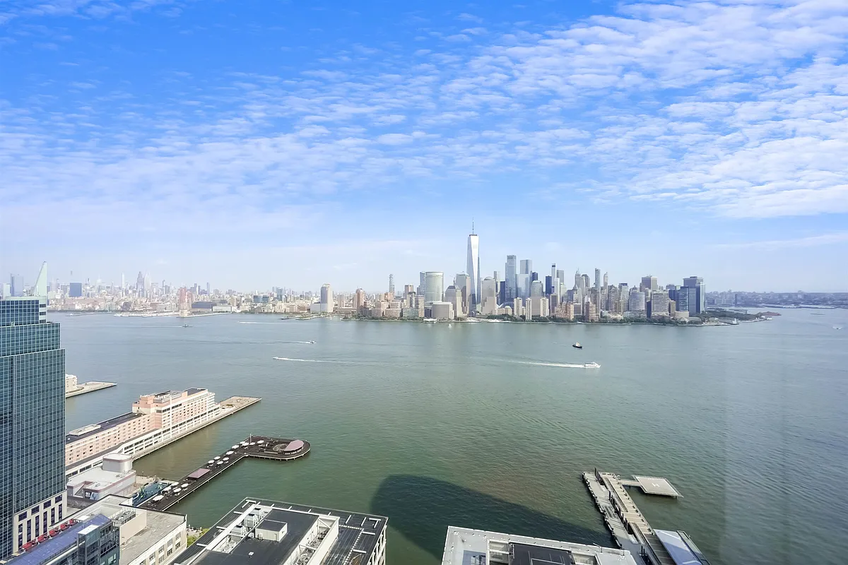 77 Hudson Street PH4503