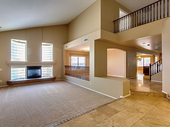 5th image of 1691 E Horseshoe Dr