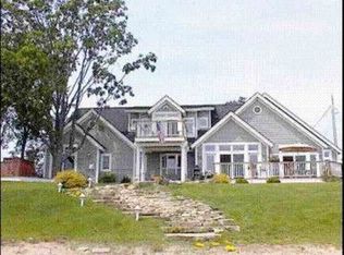 12581 S West Bay Shore Dr, Traverse City, MI 49684