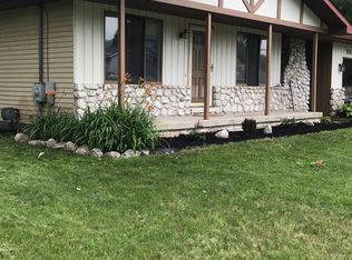 2613 E Wheeler St, Midland, MI 48642
