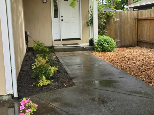 1140 Central St NE, Olympia, WA 98506