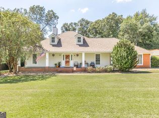 112 Lake Lillian Dr, Perry, GA