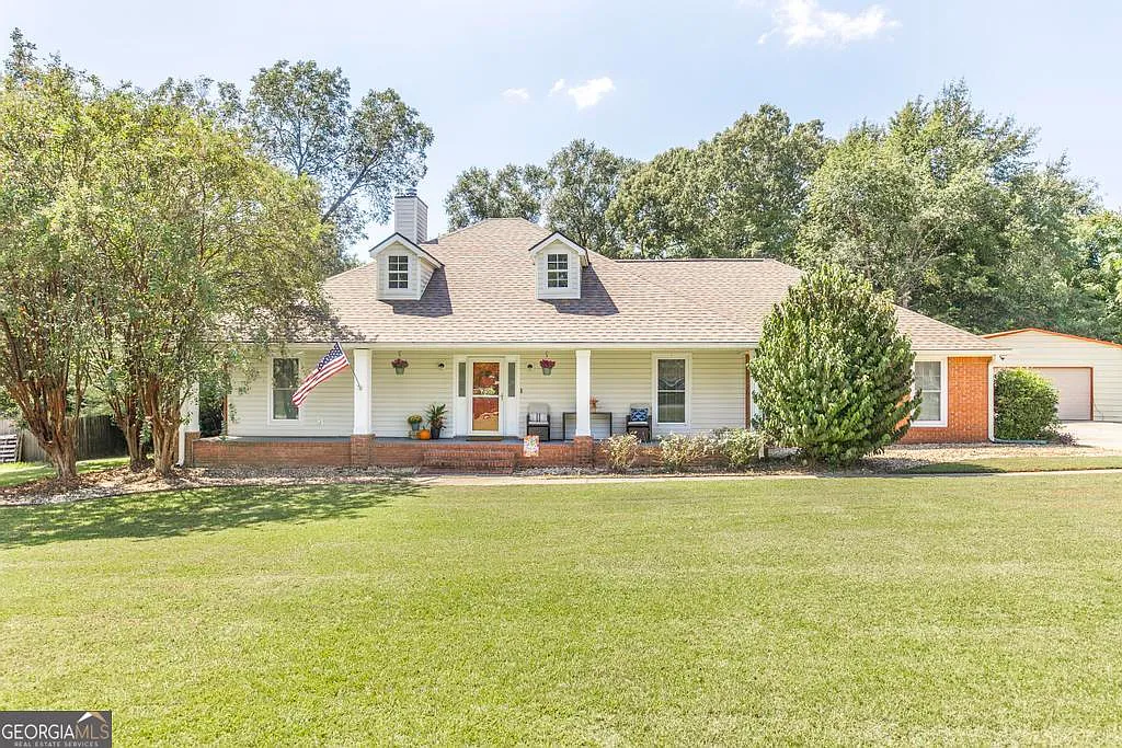 112 Lake Lillian Dr photo 1
