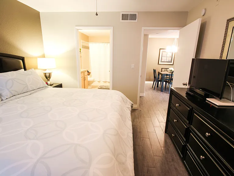 950 Seven Hills Dr #115 — Photo 9