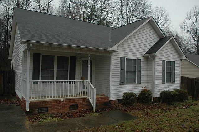 1st image of 5821 Carla Ln