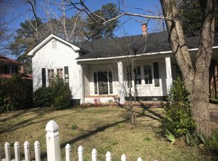 680 Hampton St, Elloree, SC 29047