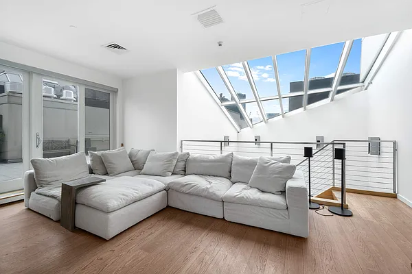 Rented by Compass | media 8