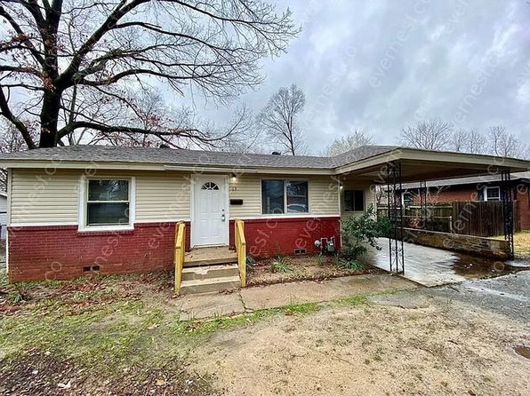 63 Hill Ln
