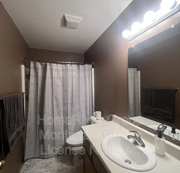 1915 Montana St — Photo 11