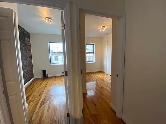 Rented by Best Apartments North Inc | media 30