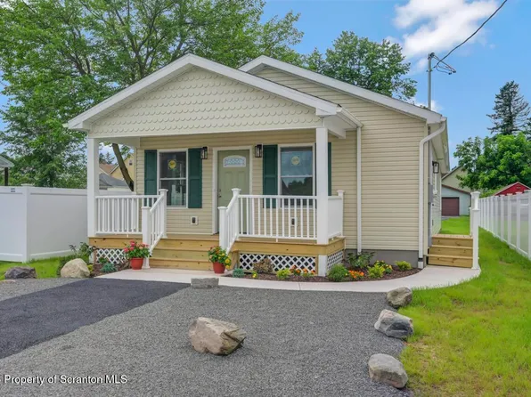 308 Hill St, Jessup, PA 18434