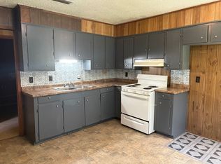 139 Hazelwood St, Mansfield, LA 71052