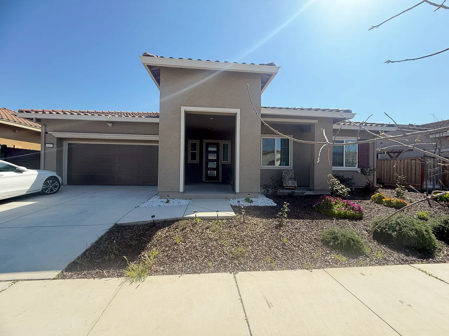 Bacarra St, Lathrop — Photo 2