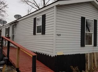 505 Spruce Ave, Madison Lake, MN 56063