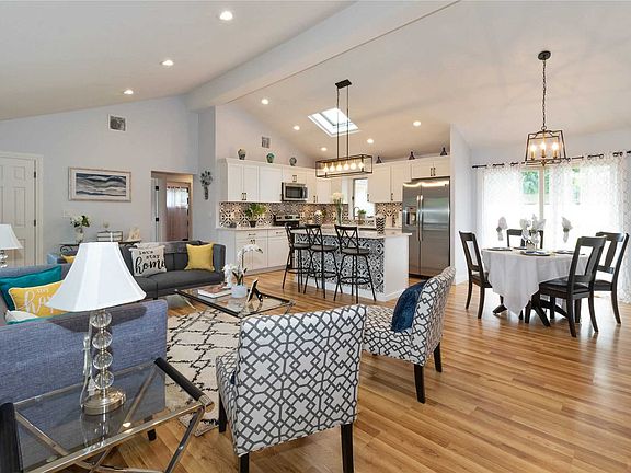 5th image of 1019 Fire Island Ave