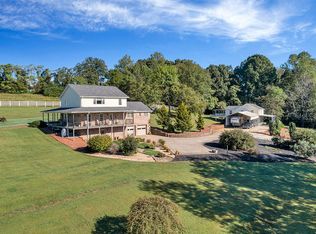 525 Chastain Rd, Taylors, SC 29687