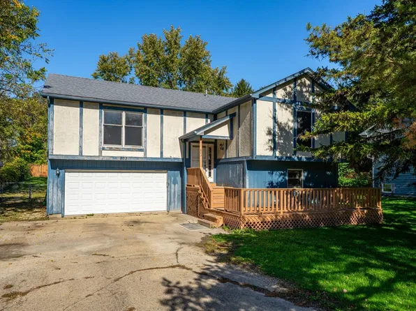 803 Main St, Maple Park, IL 60151