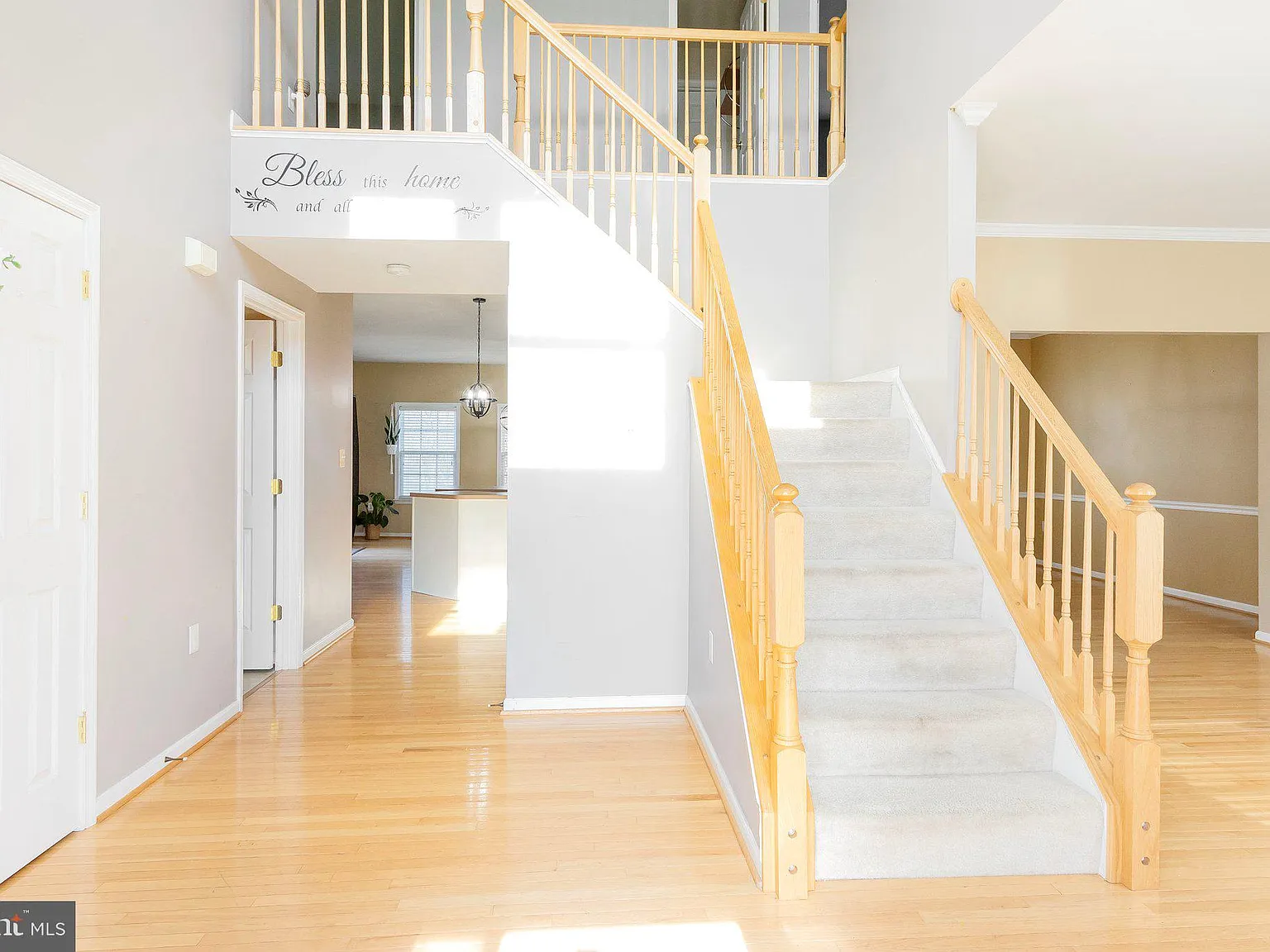 4 bed, 2768 sqft, $2,650 — Photo 3