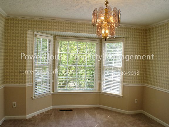 2nd image of 2730 Shadow Pine Dr