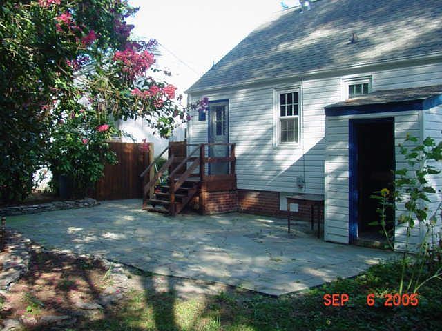 2305 Parkside - Rear courtyard
